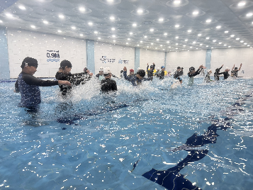 5학년 생존수영 체험학습